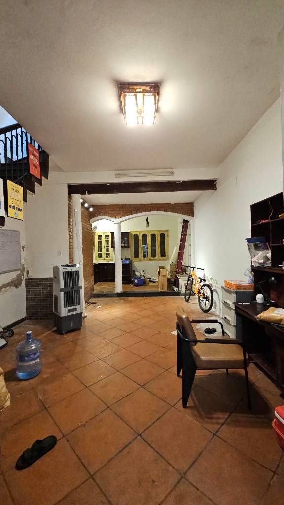 Bán 59M yên lạc tặng nhà phân lô VF3 vào nhà hai bà trưng